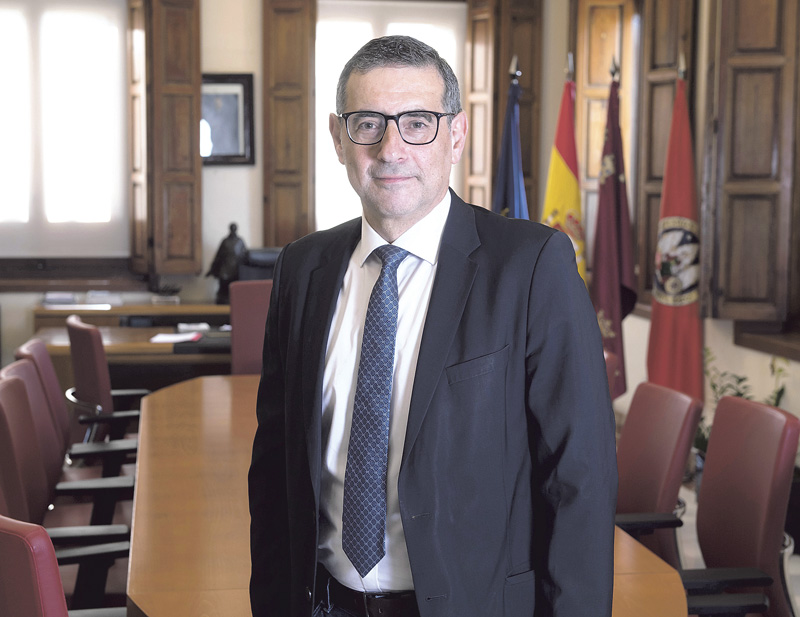 José Luján: “Estaremos muy pendientes de los debates y modificaciones de la de Convivencia” - Magisnet